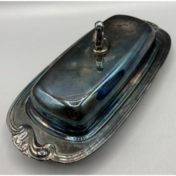 Vtg Oneida Silver Plated Butter Dish With Glass Insert & Ornate Details - Picture 2 of 6
